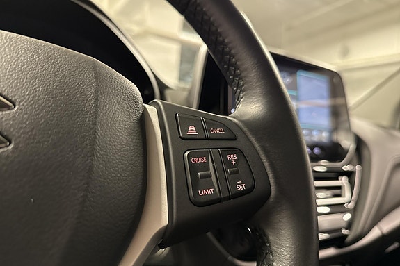 Suzuki SX4 S-Cross 16 of 24