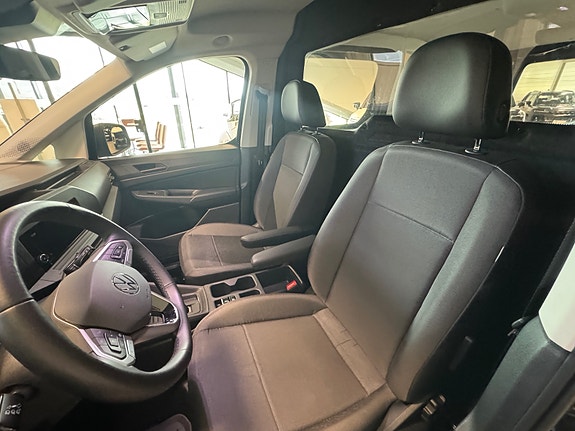 Volkswagen Caddy Maxi 11 of 15