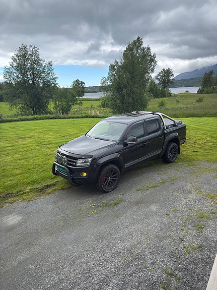 Volkswagen Amarok 2 of 5