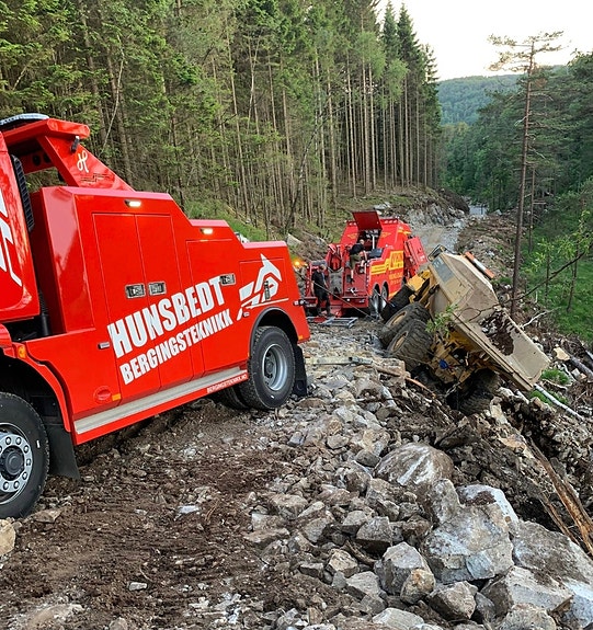 Volvo FL 4X4 DE GROOT MELLOMBERGER 2 of 5