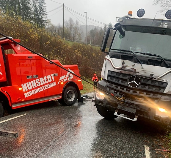 Volvo FL 4X4 DE GROOT MELLOMBERGER 6 of 8