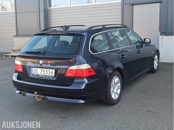 BMW 5-Serie 4 of 5