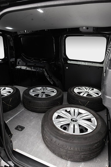 Volkswagen Caddy Maxi 20 of 24