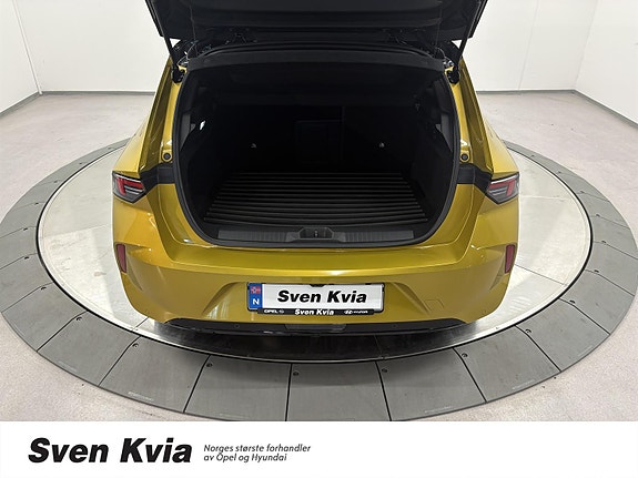Opel Astra 9 of 30