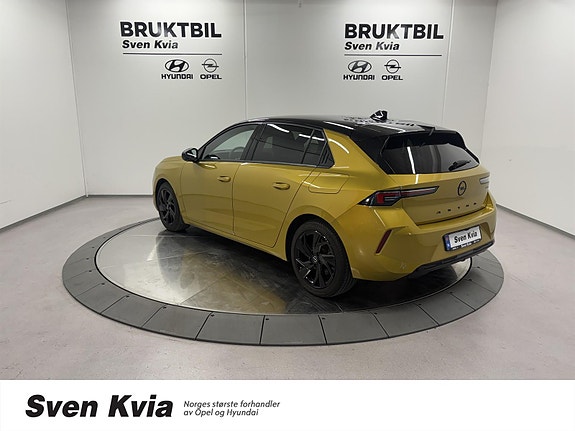 Opel Astra 3 of 5