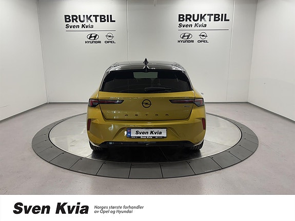 Opel Astra 4 of 5