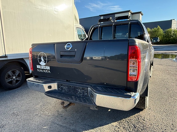 Nissan Navara 3 of 5