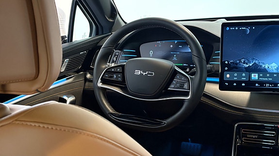 BYD Tang 13 of 30