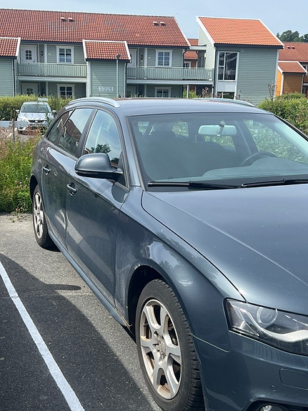 Audi A4 3 of 8