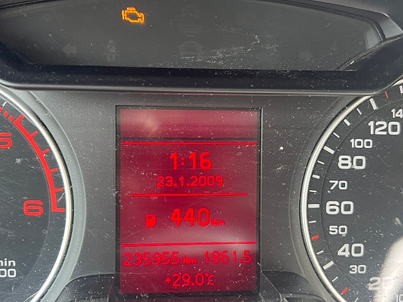 Audi A4 8 of 8