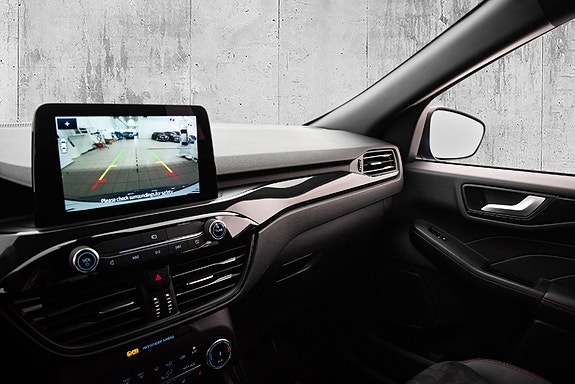 Ford Kuga 15 of 25