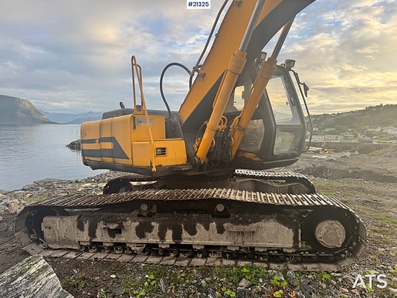 JCB JS200LC Beltegraver m/ Graveskuffe 7 of 30