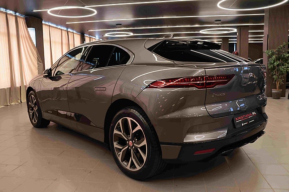 Jaguar I-PACE 5 of 5
