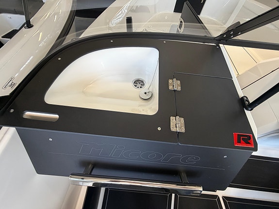Demo - Micore 61BR R-Design ink Honda 150 hk 11 of 11