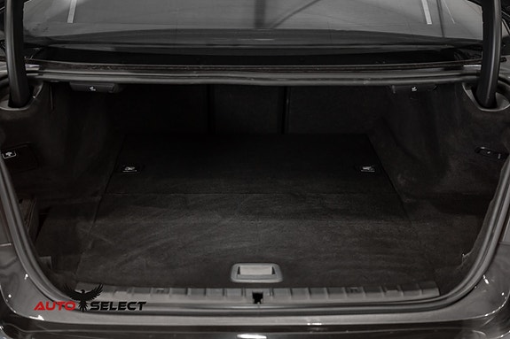 BMW 530e 12 of 30