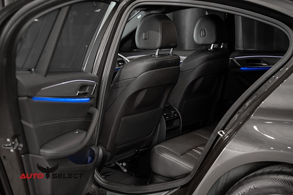 BMW 530e 18 of 30