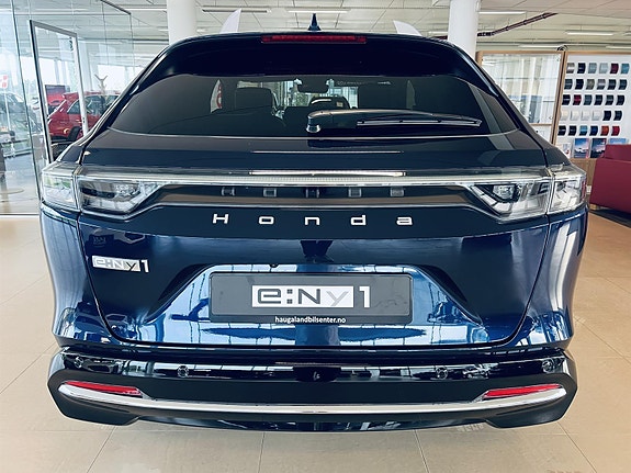 Honda e:Ny1 4 of 5