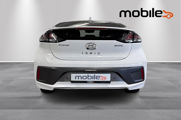 Hyundai IONIQ 4 of 5
