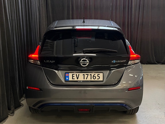Nissan Leaf 9 of 30