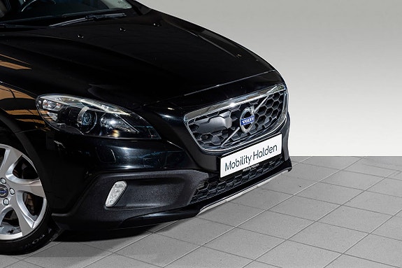 Volvo V40 Cross Country 5 of 5