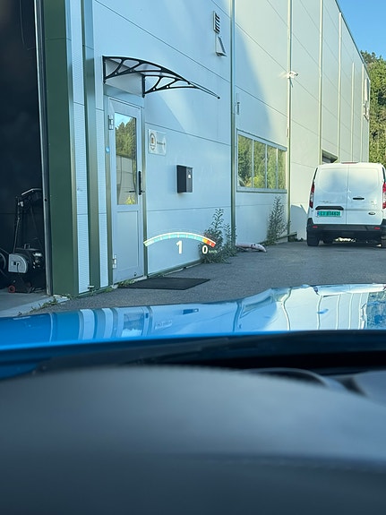 BMW 335i 22 of 24