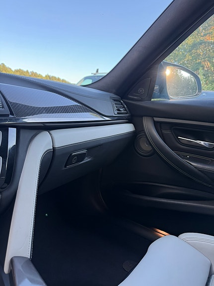 BMW 335i 20 of 24