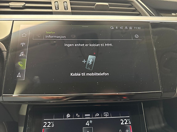 Audi e-tron 21 of 26