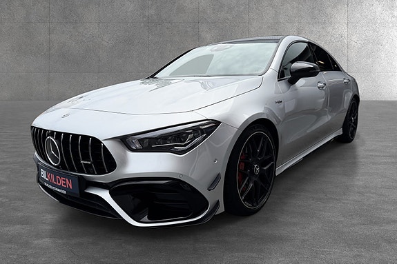 Mercedes-Benz CLA45 4 of 5