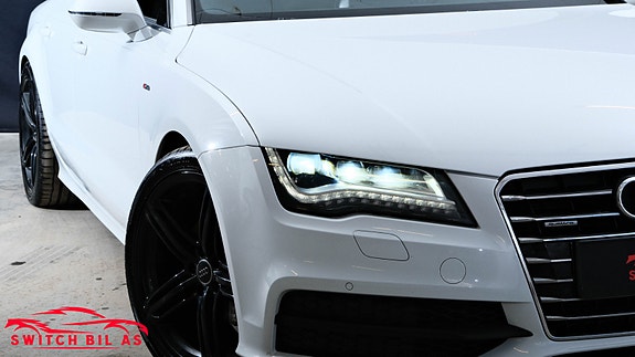 Audi A7 2 of 5