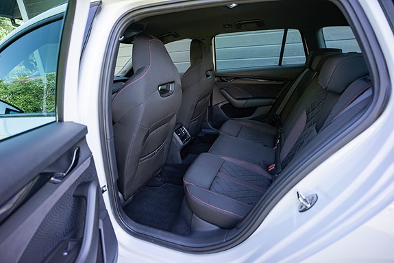 Skoda Octavia RS 26 of 30