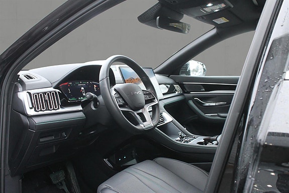 BYD Seal U 10 of 19