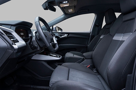 Audi Q4 e-tron 23 of 30