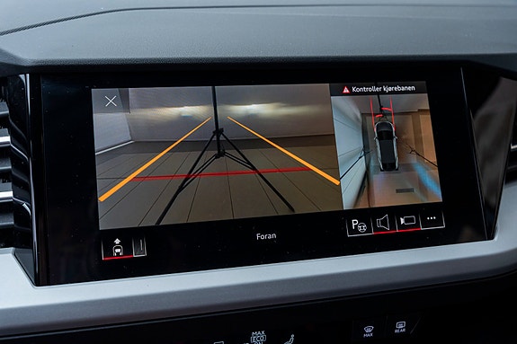 Audi Q4 e-tron 14 of 30