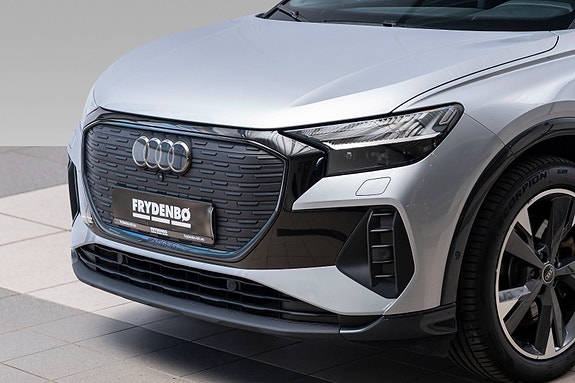 Audi Q4 e-tron 2 of 30