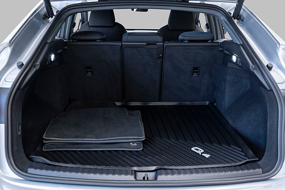 Audi Q4 e-tron 26 of 30