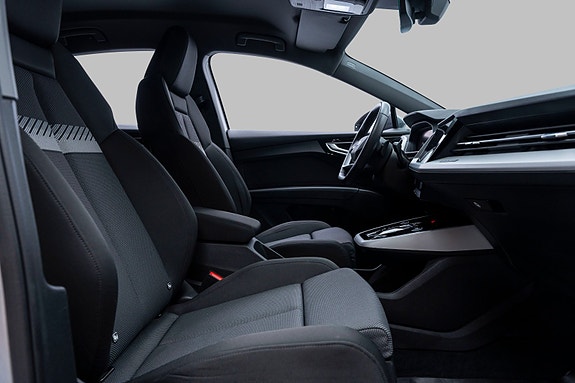 Audi Q4 e-tron 29 of 30