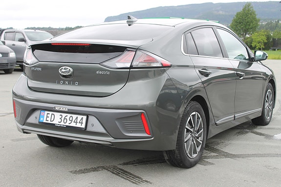 Hyundai IONIQ 5 of 5