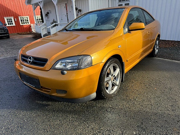 Opel Astra 2 of 5