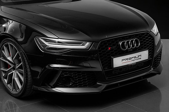 Audi RS6 3 of 5