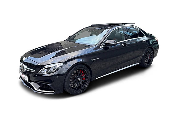 Mercedes-Benz C63 4 of 30