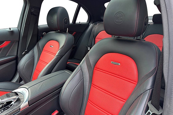 Mercedes-Benz C63 23 of 30