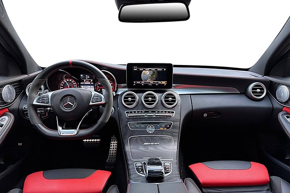 Mercedes-Benz C63 22 of 30