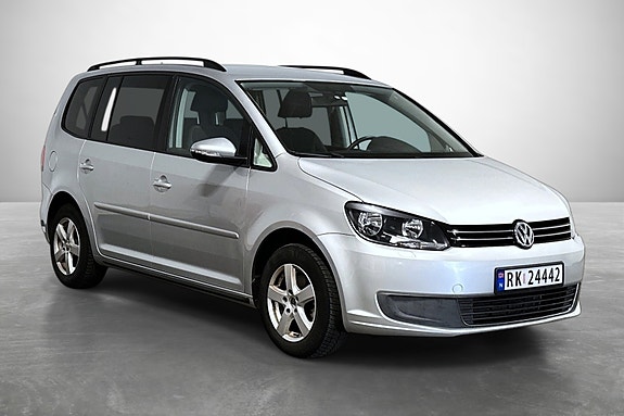 Volkswagen Touran 4 of 5