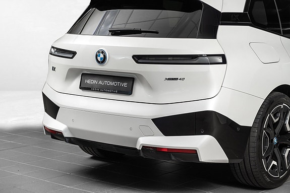 BMW iX 6 of 29