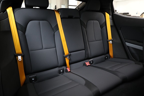 Polestar 2 22 of 30