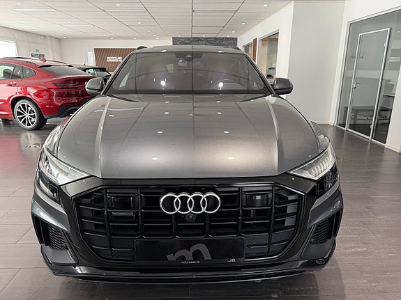 Audi Q8 5 of 5
