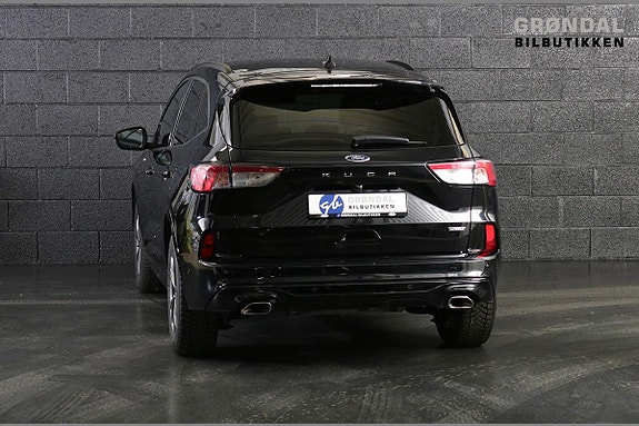 Ford Kuga 5 of 5