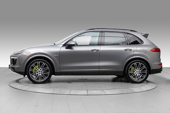 Porsche Cayenne S 2017 photo 5