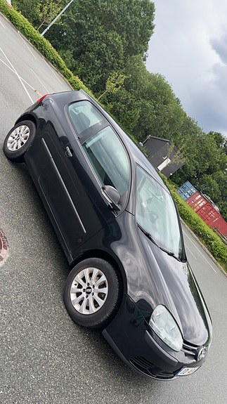 Volkswagen Golf V 4 of 5