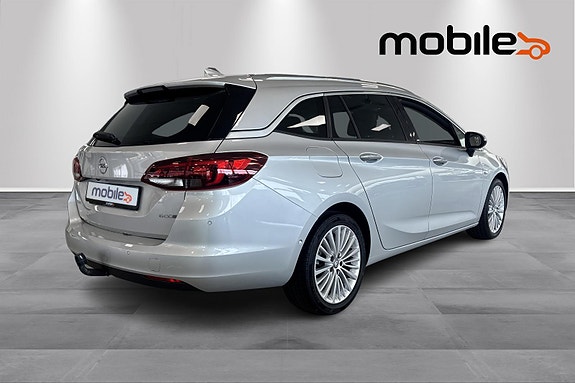 Opel Astra 3 of 5
